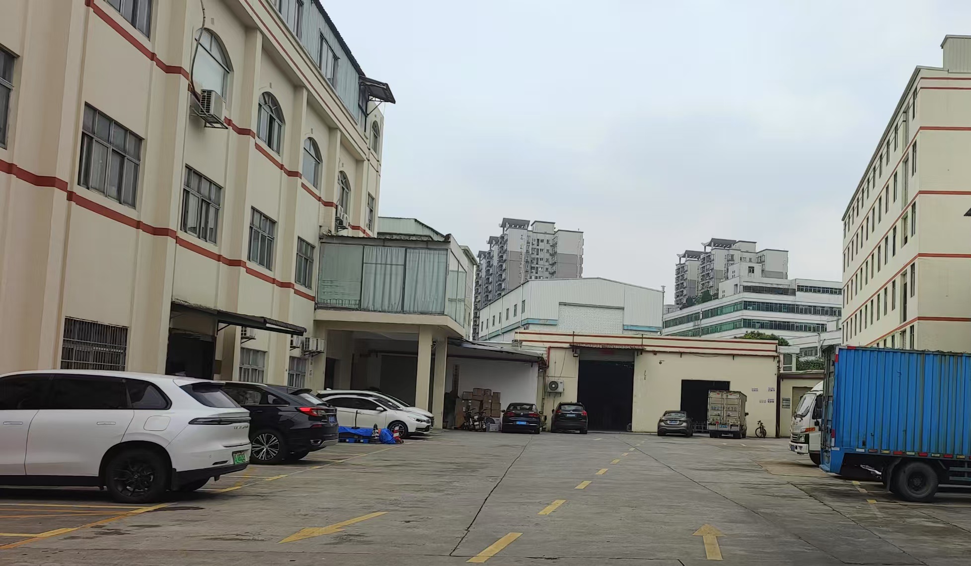 厂房外景